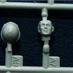 00408 | Trumpeter 1/35 USN WWII LCN Crew Scaled Plastic Model Kit -Trumpeter Sales Shop TRU 00408 54 1200x800 1