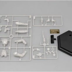 00701 | Trumpeter 1/16 1942 WWII Soviet Army Tank Crewman Scaled Plastic Model Kit -Trumpeter Sales Shop TRU 00701 02 1200x800 1