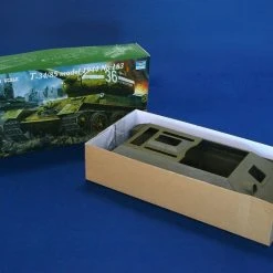 00904 | Trumpeter 1/16 1944 T-34/85 Type 147 Factory Medium Tank Scaled Plastic Model Kit -Trumpeter Sales Shop TRU 00904 02 1200x800 1
