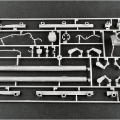 00924 | Trumpeter 1/16 Russian T-72B Main Battle Tank Scaled Plastic Model Kit -Trumpeter Sales Shop TRU 00924 66 1200x800 1