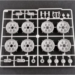 00924 | Trumpeter 1/16 Russian T-72B Main Battle Tank Scaled Plastic Model Kit -Trumpeter Sales Shop TRU 00924 68 1200x800 1