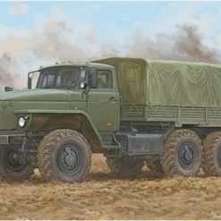 01072 | Trumpeter 1/35 Russian URAL-4320 Military Truck Scaled Plastic Model Kit