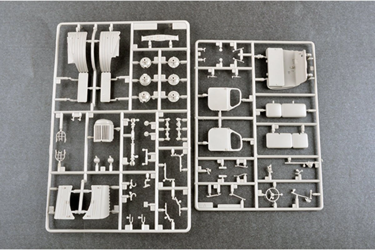 01075 | Trumpeter 1/35 Soviet 2B7 Multiple Rocket Launcher BM-13 NM Scaled Plastic Model Kit 13 01075 | Trumpeter 1/35 Soviet 2B7 Multiple Rocket Launcher BM-13 NM Scaled Plastic Model Kit - Image 11