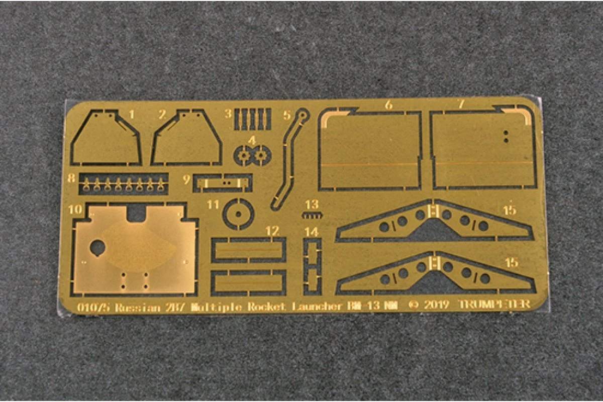 01075 | Trumpeter 1/35 Soviet 2B7 Multiple Rocket Launcher BM-13 NM Scaled Plastic Model Kit 19 01075 | Trumpeter 1/35 Soviet 2B7 Multiple Rocket Launcher BM-13 NM Scaled Plastic Model Kit - Image 17