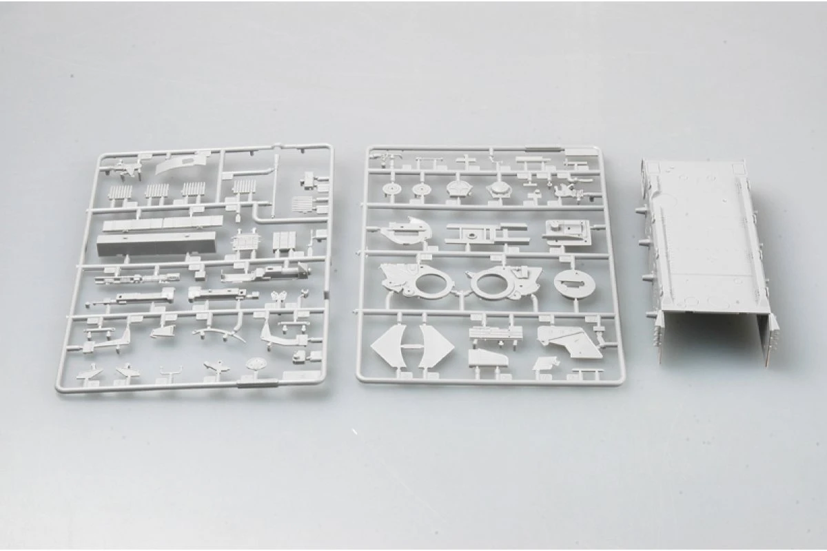 01520 | Trumpeter 1/35 German 43 Flakpanzer IV Ostwind Self-Propelled Anti-Aircraft Gun Scaled Plastic Model Kit 7 01520 | Trumpeter 1/35 German 43 Flakpanzer IV Ostwind Self-Propelled Anti-Aircraft Gun Scaled Plastic Model Kit - Image 5