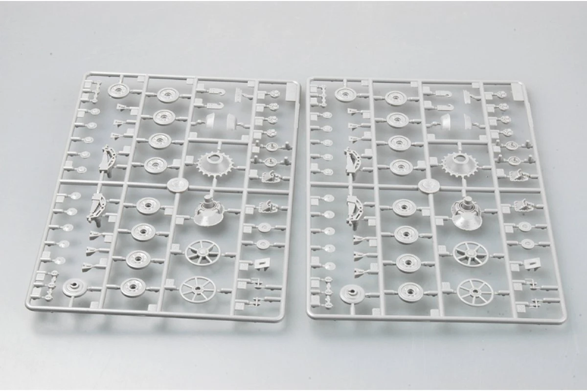 01520 | Trumpeter 1/35 German 43 Flakpanzer IV Ostwind Self-Propelled Anti-Aircraft Gun Scaled Plastic Model Kit 9 01520 | Trumpeter 1/35 German 43 Flakpanzer IV Ostwind Self-Propelled Anti-Aircraft Gun Scaled Plastic Model Kit - Image 7