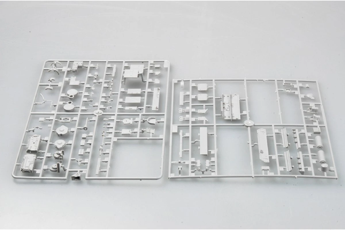 01520 | Trumpeter 1/35 German 43 Flakpanzer IV Ostwind Self-Propelled Anti-Aircraft Gun Scaled Plastic Model Kit 15 01520 | Trumpeter 1/35 German 43 Flakpanzer IV Ostwind Self-Propelled Anti-Aircraft Gun Scaled Plastic Model Kit - Image 13
