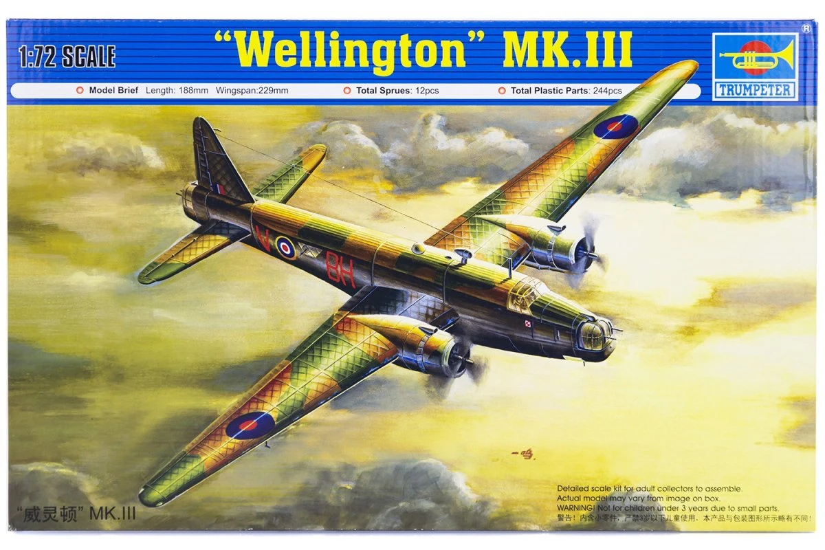01627 | Trumpeter 1/72 British Wellington Mk. III Bomber Scaled Plastic Model Kit 3 01627 | Trumpeter 1/72 British Wellington Mk. III Bomber Scaled Plastic Model Kit