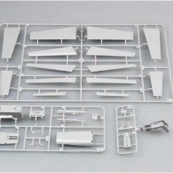 03204 | Trumpeter 1/32 F/A-18E Super Hornet Fighter Jet Scaled Plastic Model Kit -Trumpeter Sales Shop TRU 03204 57 1200x800 1