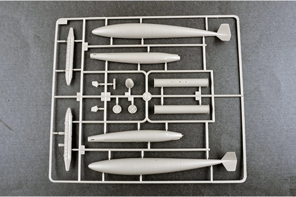 03221 | Trumpeter 1/32 USAF F-100C Super Sabre Fighter Jet Scaled Plastic Model Kit 17 03221 | Trumpeter 1/32 USAF F-100C Super Sabre Fighter Jet Scaled Plastic Model Kit - Image 15