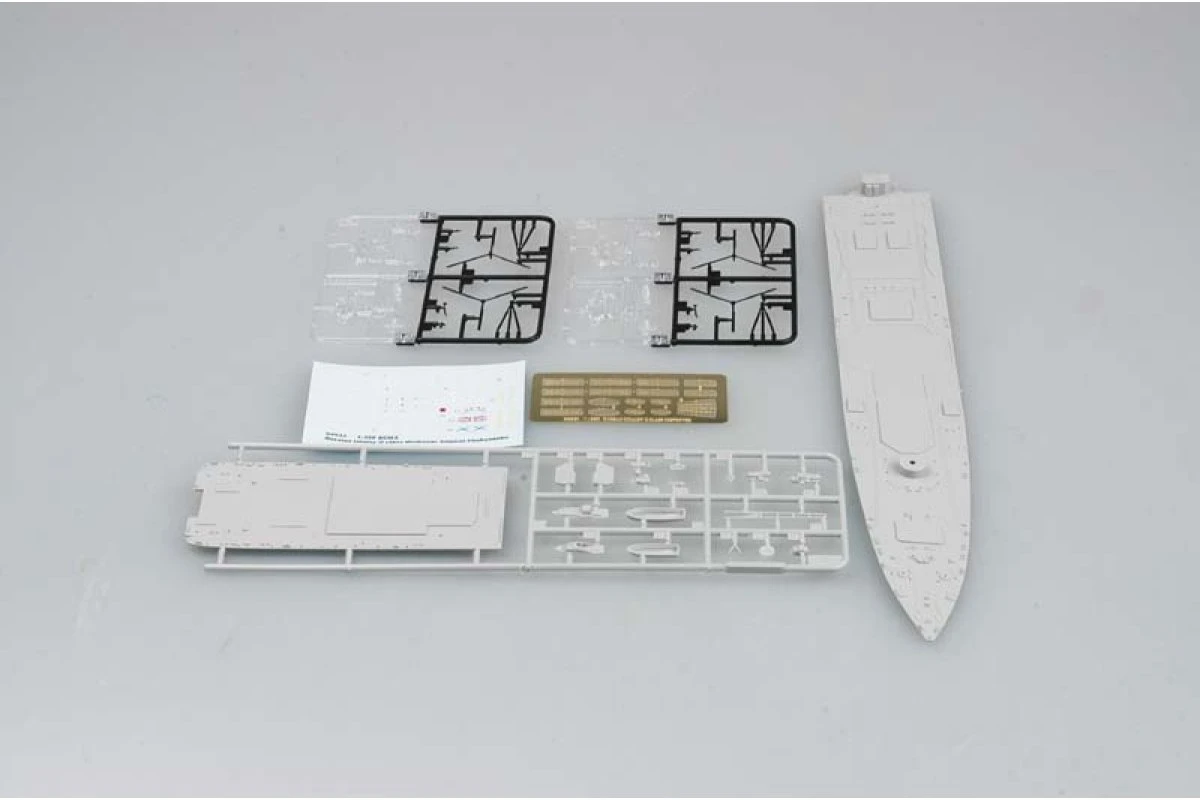 04531 | Trumpeter 1/350 Russian Udaloy II Admiral Chanbanenko Destroyer Plastic Model Kit 6 04531 | Trumpeter 1/350 Russian Udaloy II Admiral Chanbanenko Destroyer Plastic Model Kit - Image 4