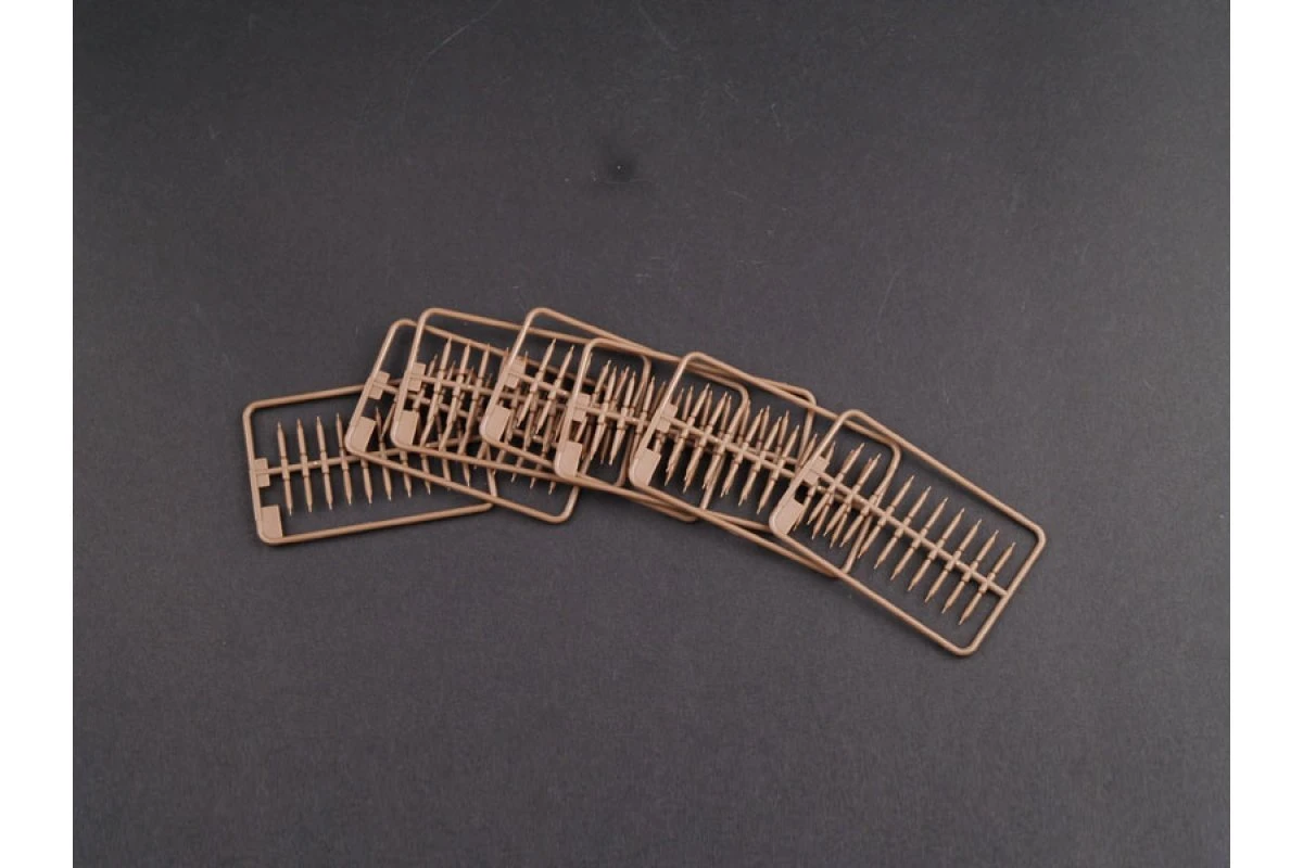 05527 | Trumpeter 1/35 German NBFZ (Type 1) Heavy Tank Scaled Plastic Model Kit 4 05527 | Trumpeter 1/35 German NBFZ (Type 1) Heavy Tank Scaled Plastic Model Kit - Image 2