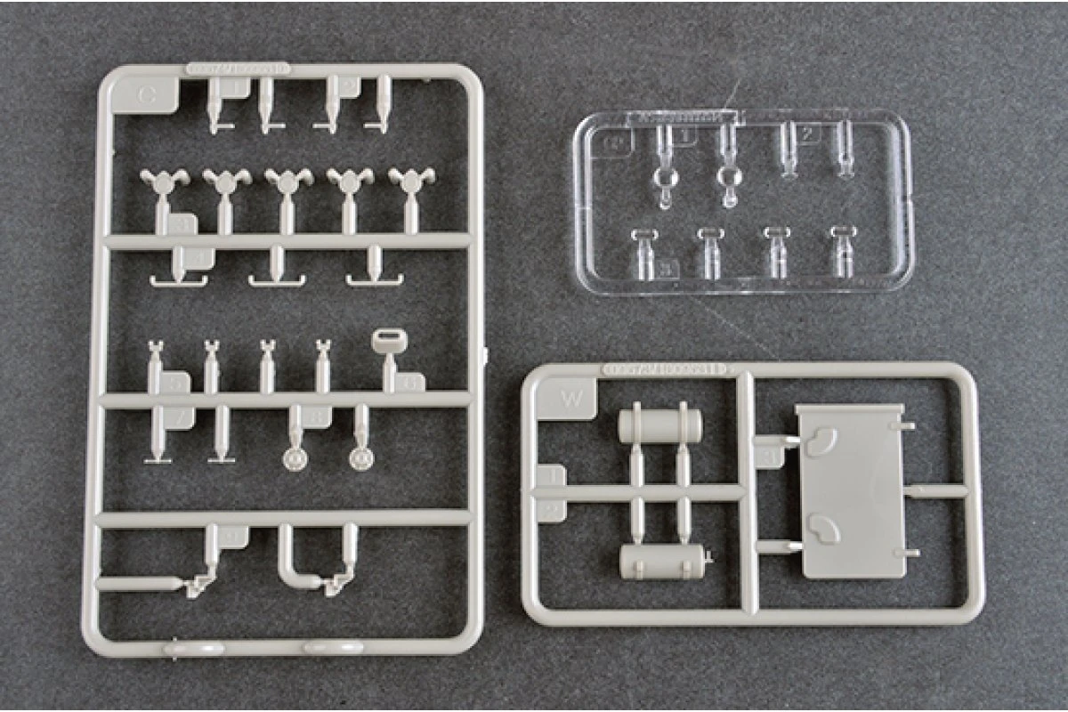 09574 | Trumpeter 1/35 Soviet BTR-152K1 APC Scaled Plastic Model Kit 10 09574 | Trumpeter 1/35 Soviet BTR-152K1 APC Scaled Plastic Model Kit - Image 8
